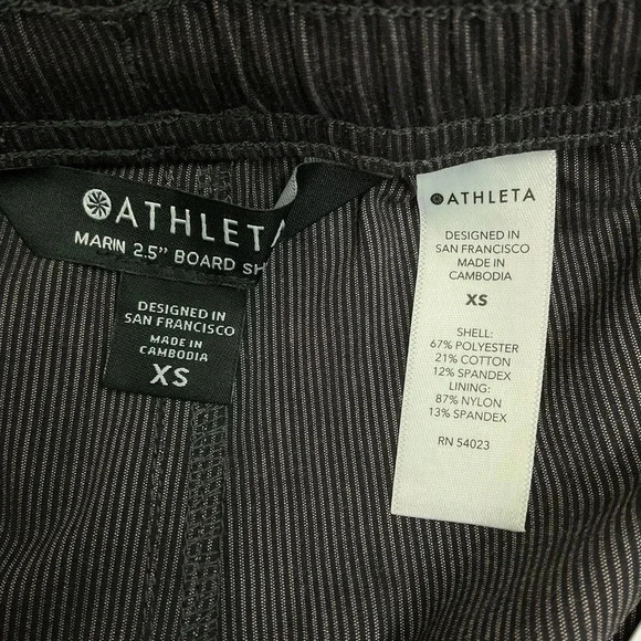 Athleta Marin 2.5 Inch Board Shorts Size XS - Picture 3 of 5